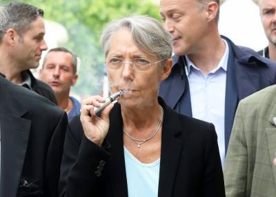 “Une attitude dédaigneuse” :...'s Image