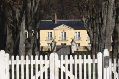 Chien, moutons, chèvres, poules : la...'s Image