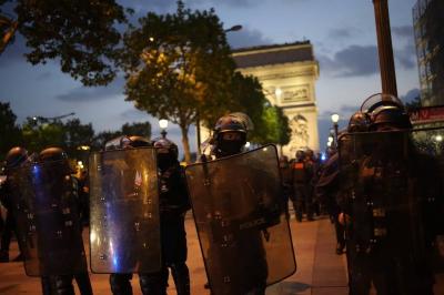 Émeutes : 157 interpellations dans la...'s Image