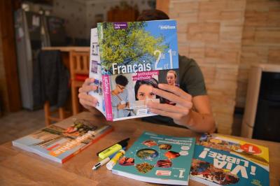 L’Algérie stoppe l’enseignement du...'s Image