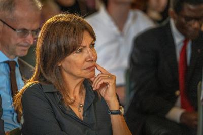 “Je n’ai plus de voiture” : Anne...'s Image