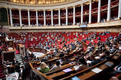 Loi immigration : la majorité et la...'s Image