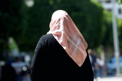 Interdiction de l’abaya à l’école :...'s Image