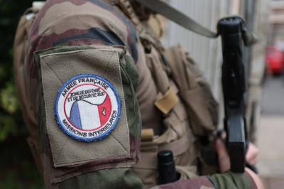 Confiance dans l’armée : 23 % des...'s Image