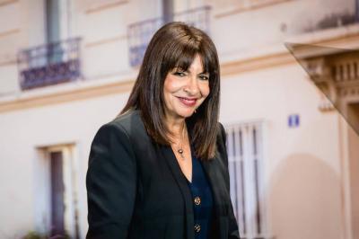 JO de Paris : Anne Hidalgo invite...'s Image