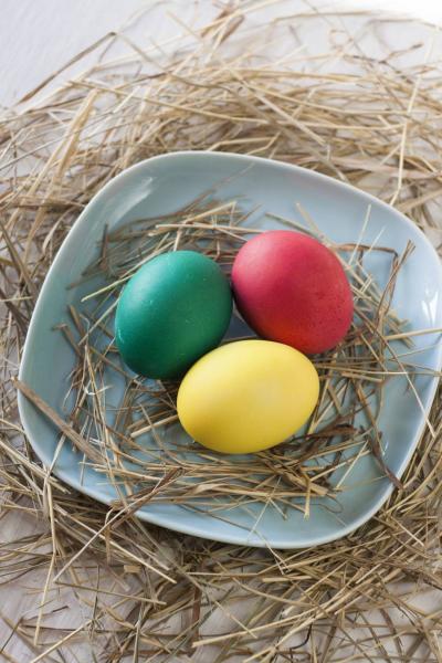 Tips for Naturally Dyeing Easter Eggs!'s Image