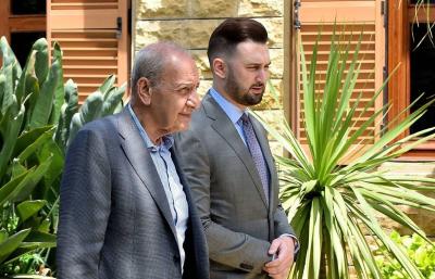 الجمهورية | المسعى الجنبلاطي.. إبقاء باب التشاور مفتوحاً عند إقفال الدورات الانتخابية الأربع وتعذر الانتخاب's Image