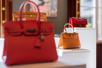 Les sacs à travers les âges : Entre...'s Image
