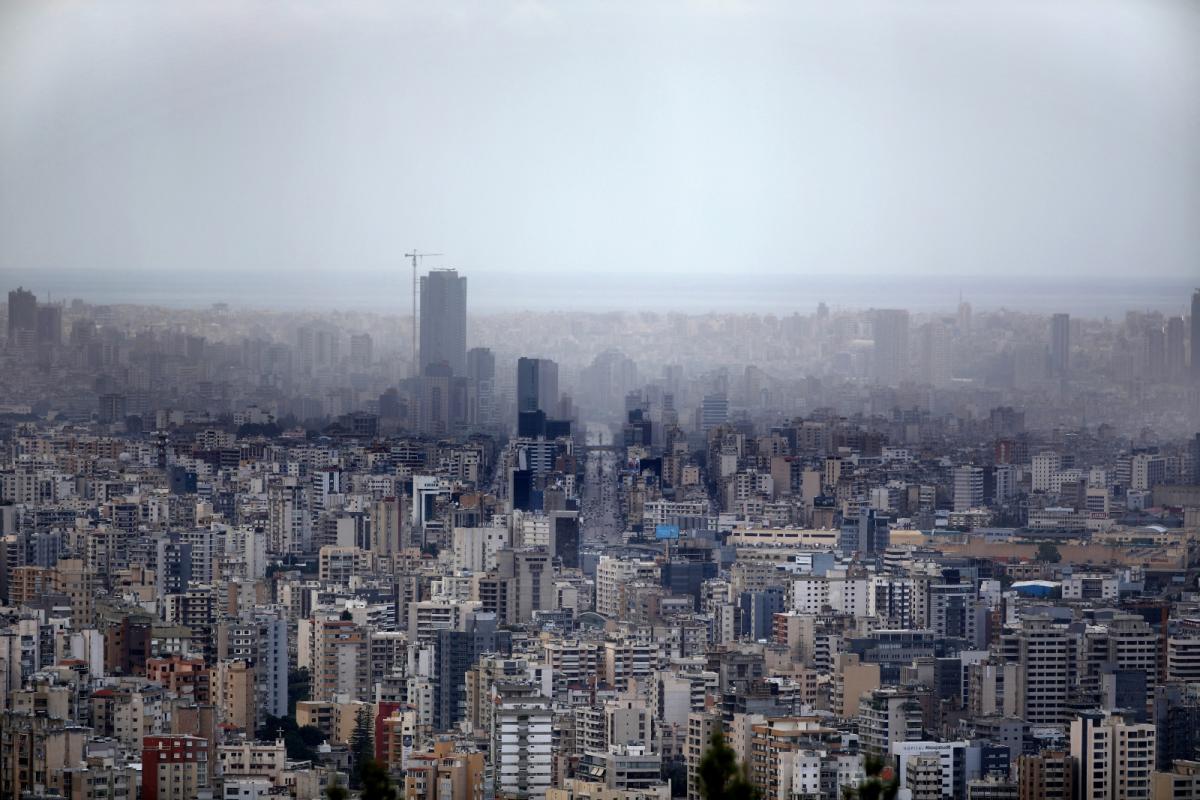 رياح خماسينية جافة ومغبرة بدءًا من بعد الظهر والحرارة غدًا تلامس الـ35 درجة ساحلًا
