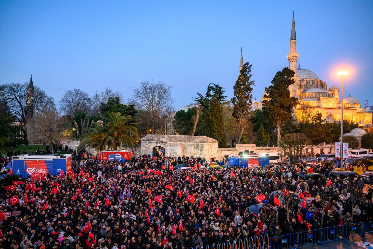 Turquie - le dernier sprint de la dictature ?