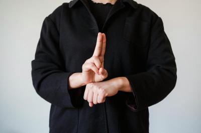 Autonomisation des personnes sourdes...'s Image