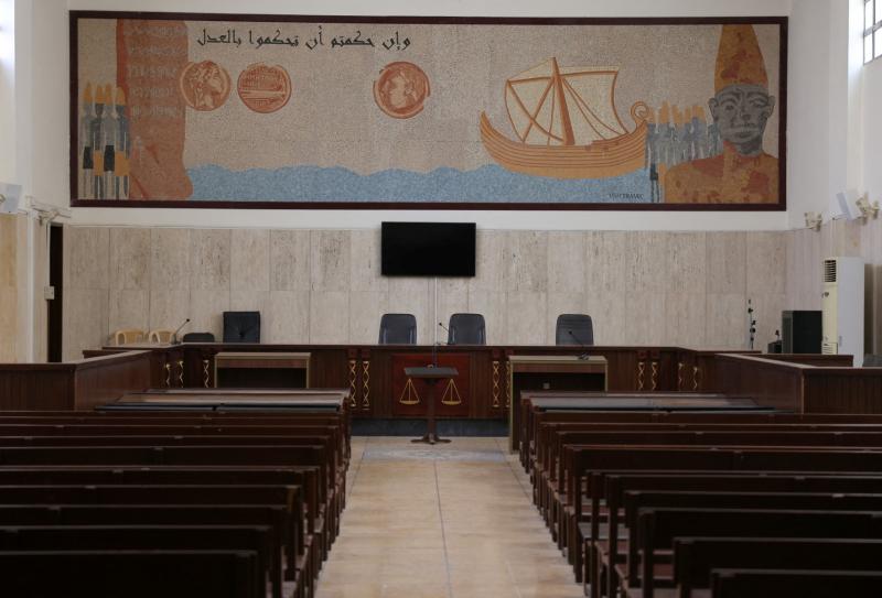 من مدرسة الحقوق إلى مدرسة في الانهيارات... ماذا فعلنا بإرثنا؟'s Image