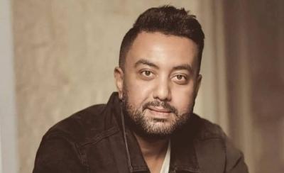 الوسط الفني المصري يُفجَع برحيل محمد النادي!