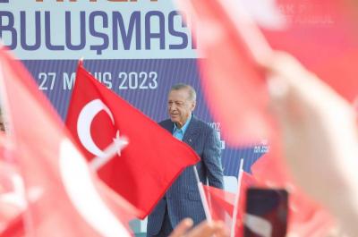 Erdogan accède à la présidence,...'s Image