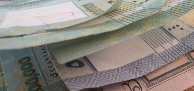 دولار السوق الموازية بـ42000 ليرة's Image