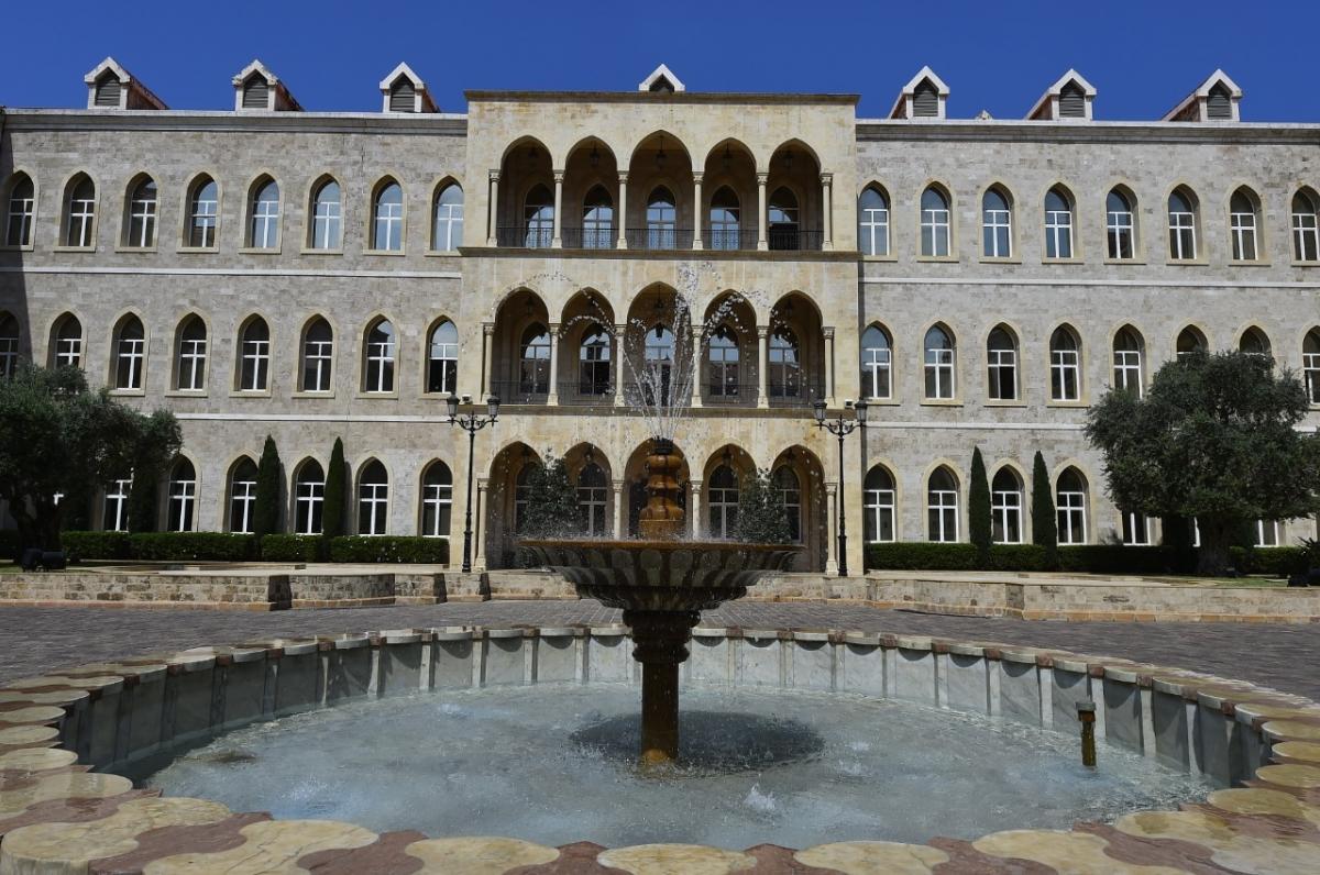 Main Image