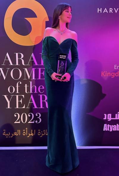 جائزة المرأة العربية في لندن تذهب لـلبنانيّة... نور عريضة